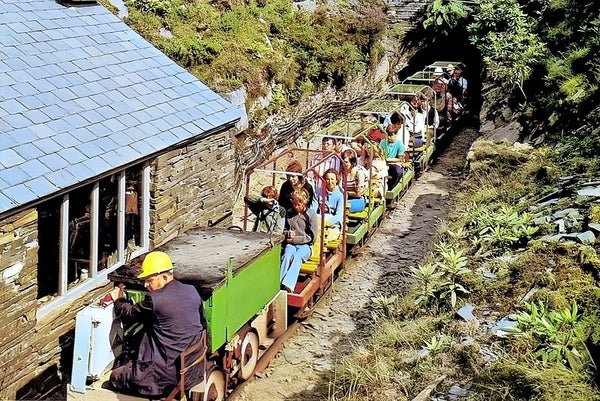 History of Llechwedd Slate Caverns and the Miners Tramway