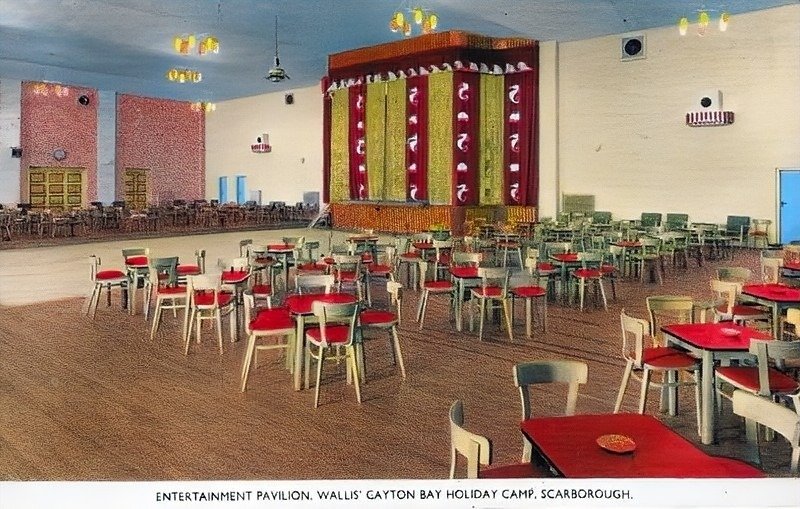 Wallis’s Cayton Bay Holiday Park Wallis cayton bay holiday camp entertainment pavilion
