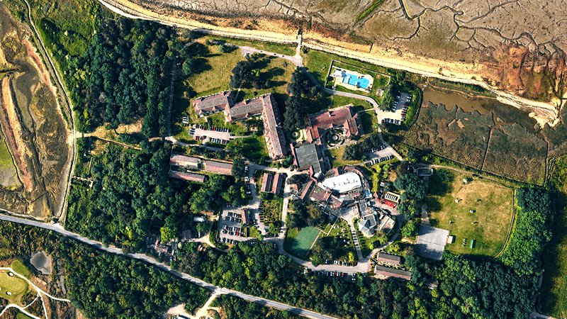 modern aerial view of Warners Sinah Warren