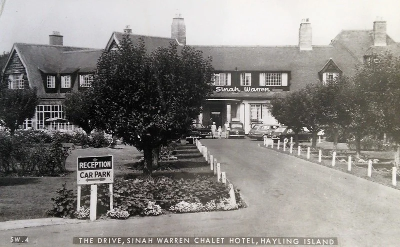 Warner's Sinah Warren Hotel Vintage postcard of Sinah Warren chalet hotel