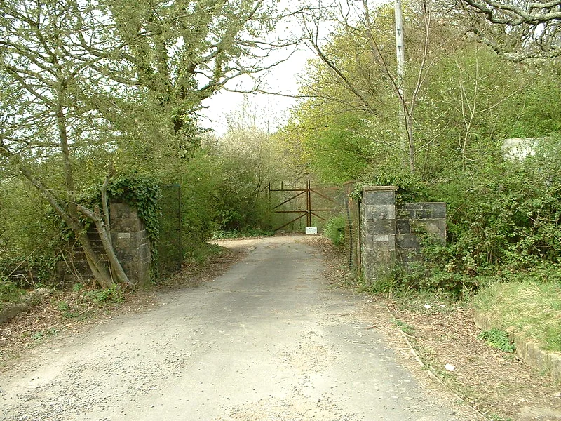 warners woodside bay holiday camp 2003 - main entrance