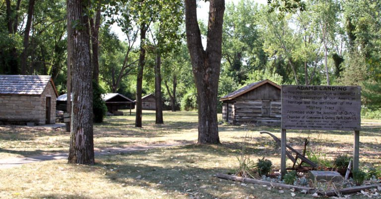the log cabin village on quinsippi island