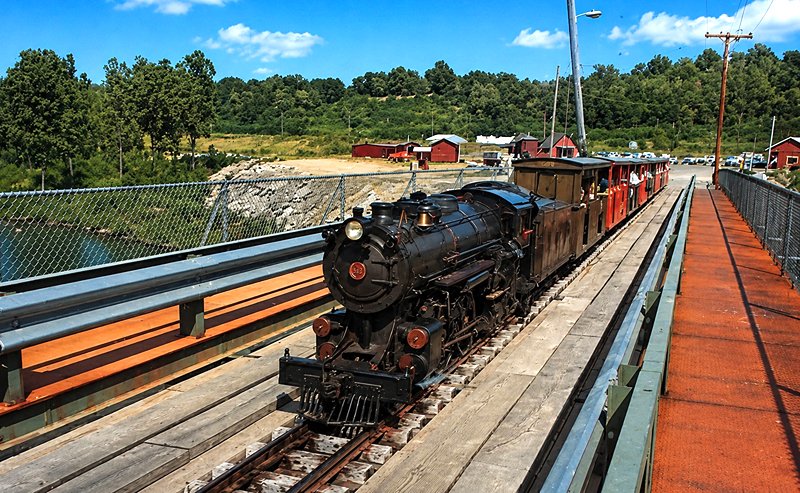 The Little Q miniature railroad crossing the bridge to Quinsippi Island