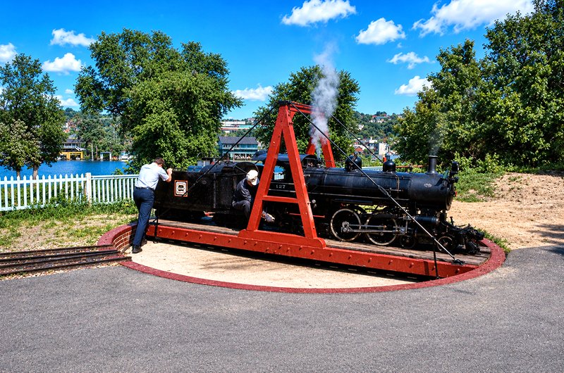 Steam loco #127 seen in 1969 on the gallows turntable on Quinsippi Island being turned for the return trip to the mainland 