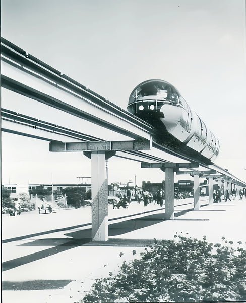 Rhyl Monorail - An illustrated history 1980 photo showing the Rhyl Monorail