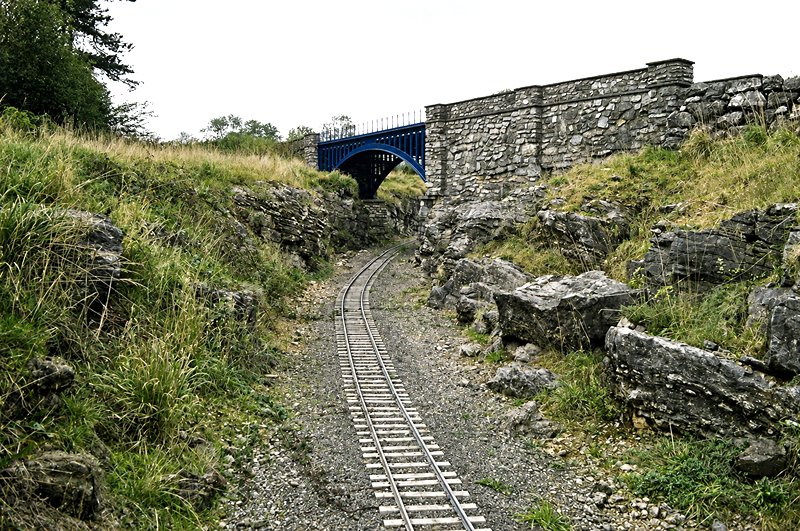 Oakhill Manor miniature railway looking uphill towards the bridge 1987